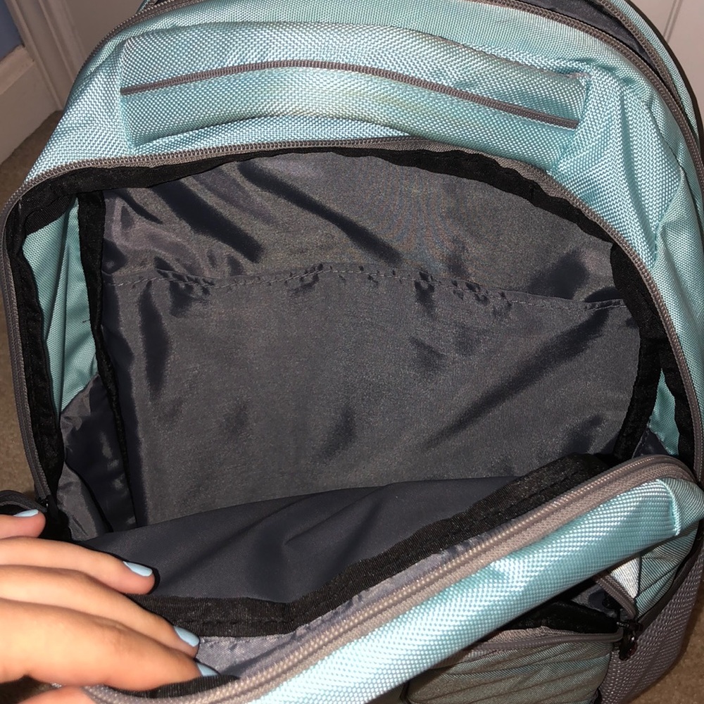 wenger backpack - Picture 4 of 8